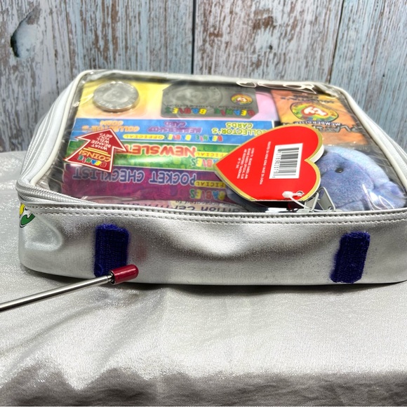 1999 Vintage TY RARE RETIRED Clubby BeanieBaby Official Club Platinum Member Kit - Picture 8 of 8